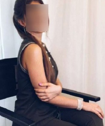 Со мной ты перенесешься в мир блаженства и наслаждения! Я знаю, как доставить тебе незабываемое удовольствие и окунуть в океан страсти. 💋
Я опытная индивидуалка, которая обожает разнообразие и готова предложить тебе самые разные услуги. Что ты любишь? Оральный секс, анальные игры, ролевые игры или может быть массаж? Все это и многое другое я с радостью сделаю для тебя. Ты только представь - я буду твоей незабываемой фантазией, к которой ты всегда сможешь вернуться. 😉
У меня есть отличные отзывы от моих удовлетворенных клиентов, которые обещают вернуться ко мне снова и снова. Ты можешь посмотреть мои фото, чтобы убедиться в этом. 💃
Я живу в Москве и готова тебя встретить в уютной атмосфере моей квартиры. Дискретность и конфиденциальность гарантирую! 😊 Не упусти шанс окунуться в сказочный мир удовольствия со мной! Жду твоего звонка! 💕 Раиса